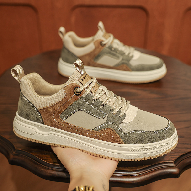 男鞋潮牌秋冬季2025新款拼色休闲板鞋男款防寒鞋子百搭高级感潮鞋