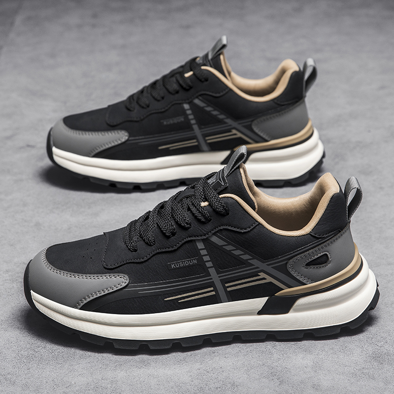 男士运动鞋秋冬季黑色厚底轻便旅游鞋百搭户外休闲鞋子男阿甘潮鞋