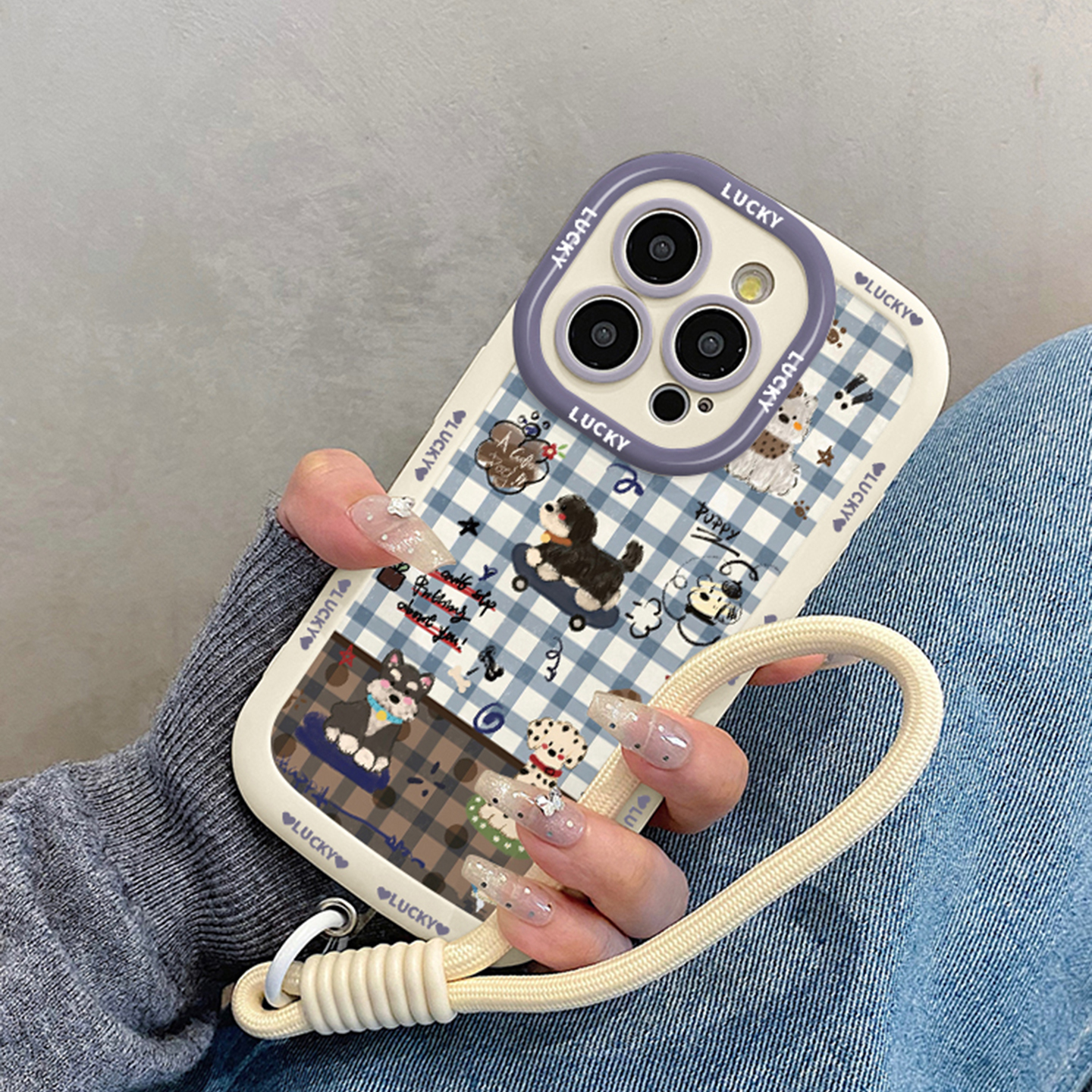 可爱格纹滑板狗狗适用于苹果17promax手机壳iphone16/11/套15pro挂绳14新款13max/12套xsmax/x/xs/xr/8/7plus