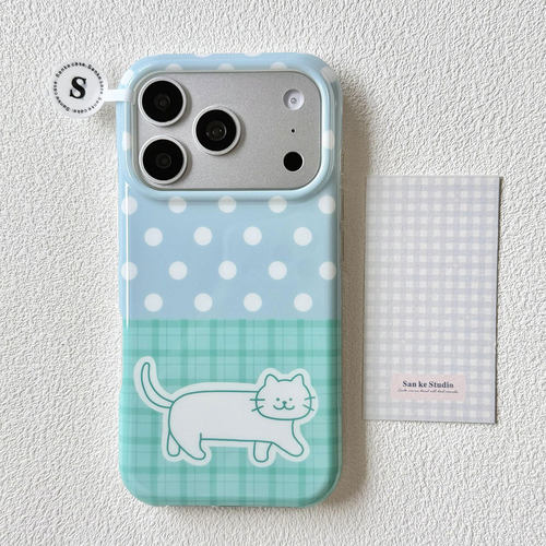 可爱绿格纹拼接猫咪适用于苹果17promax手机壳iphone16pro保护套15新款17pm超好看巨好看高级感全包防摔超火