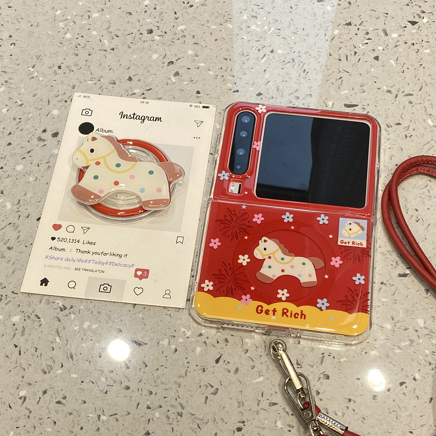 红底雪花可爱小马磁吸支架适用华为purax手机壳Pocket2小