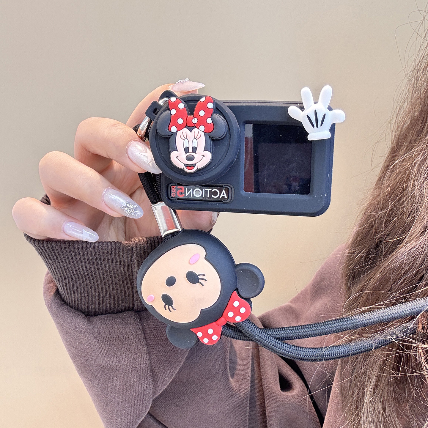 可爱卡通米奇米妮适用于大疆action6保护套5pro/4代3运动相机兔笼保护壳防水壳带挂脖挂绳硅胶外壳女创意个性