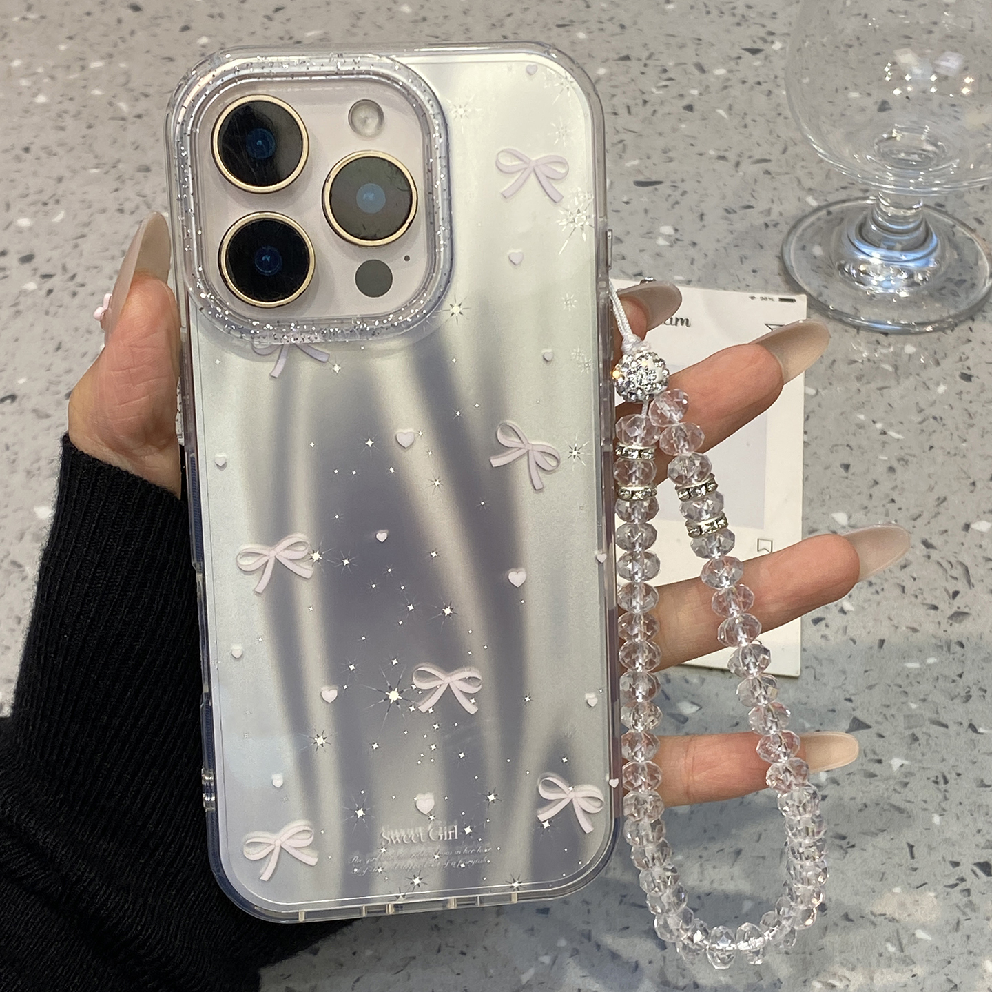 ins梦幻高级感镭射爱心蝴蝶结适用于iphone16pro手机壳苹果16保护套14带手链13新款15promax超好看max手机套p
