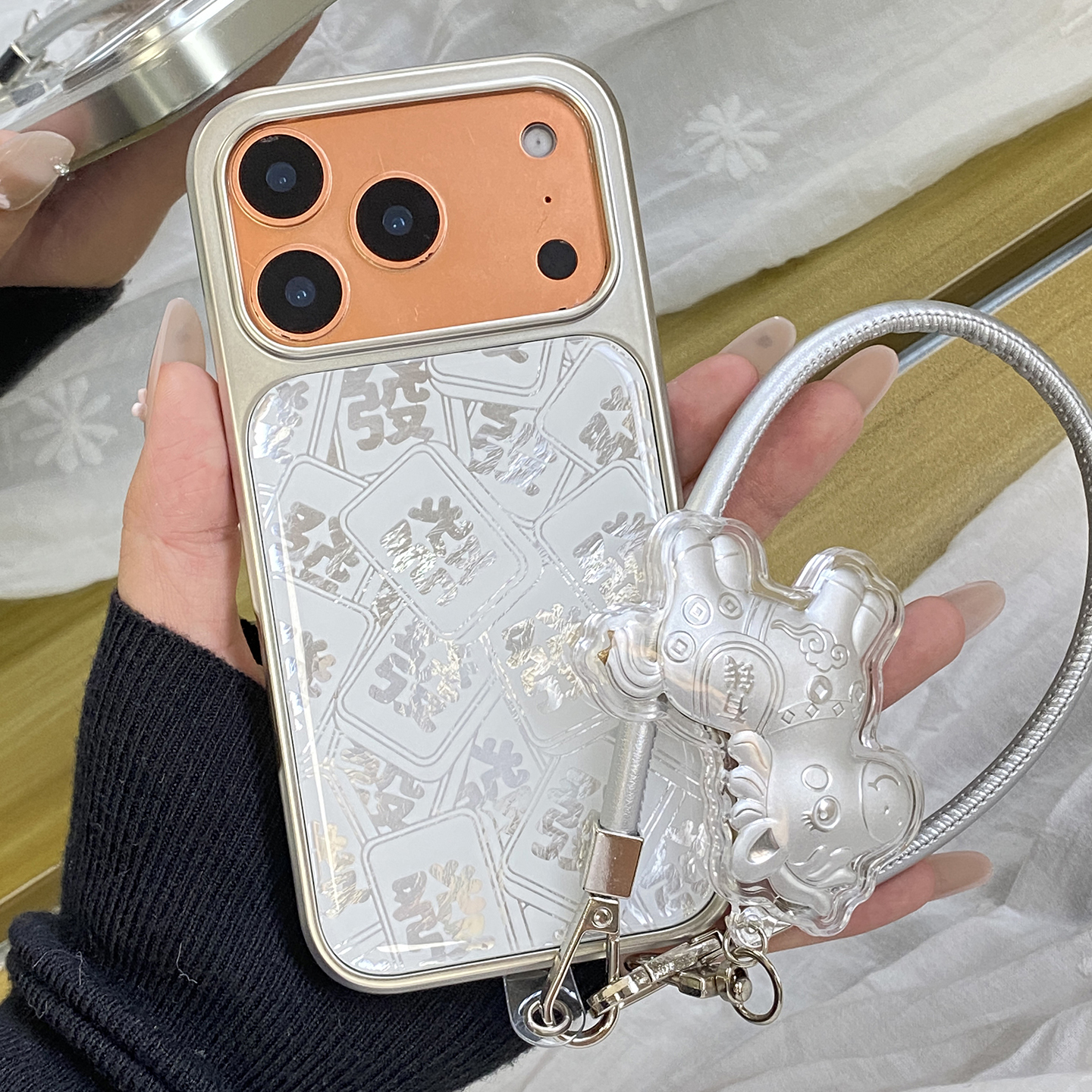 【每日新品】国风高级感镭射麻将發适用于苹果17pro手机壳iphone16保护套14挂绳13女新款15promax/max手机套