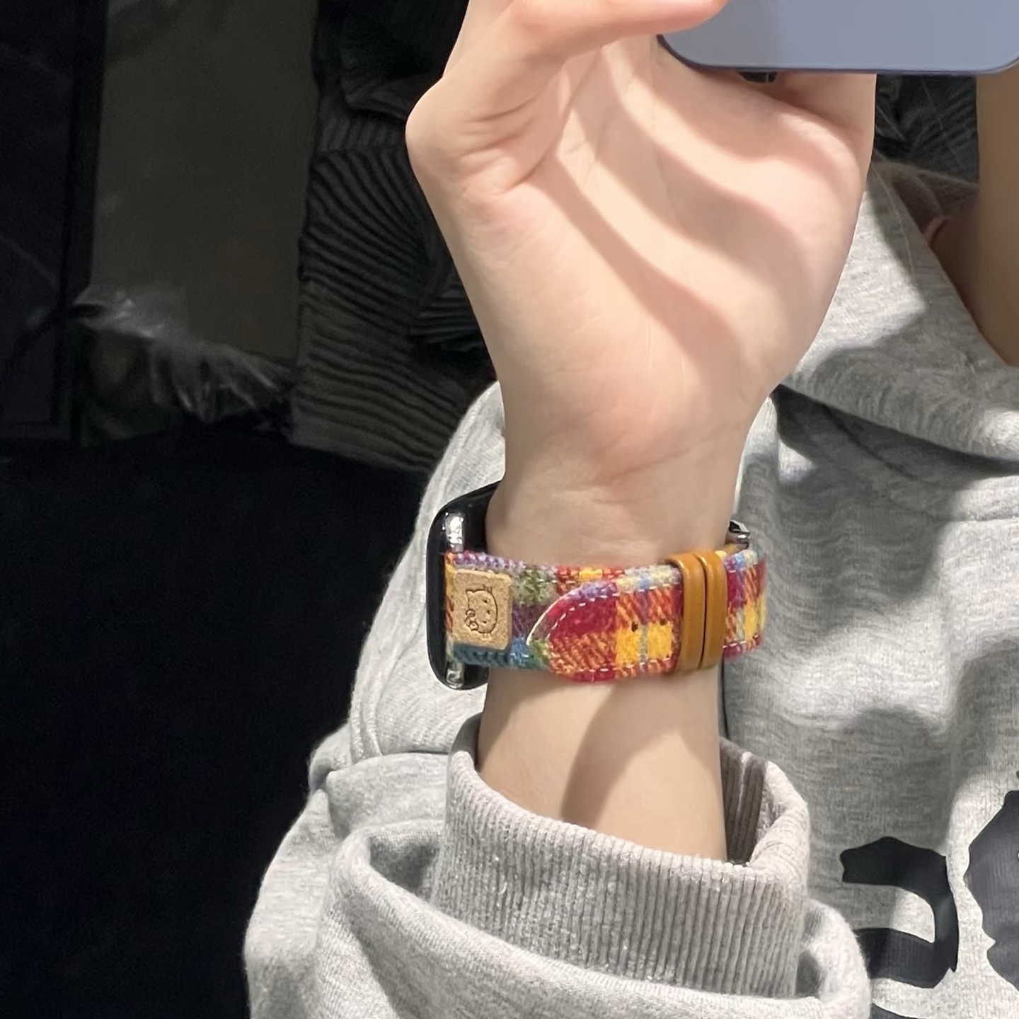 可爱秋冬彩虹毛呢kt猫适用s11苹果手表表带iwatch手表带applewatch新款s10智能s9/s8女高级感腕带ultra3/2/se