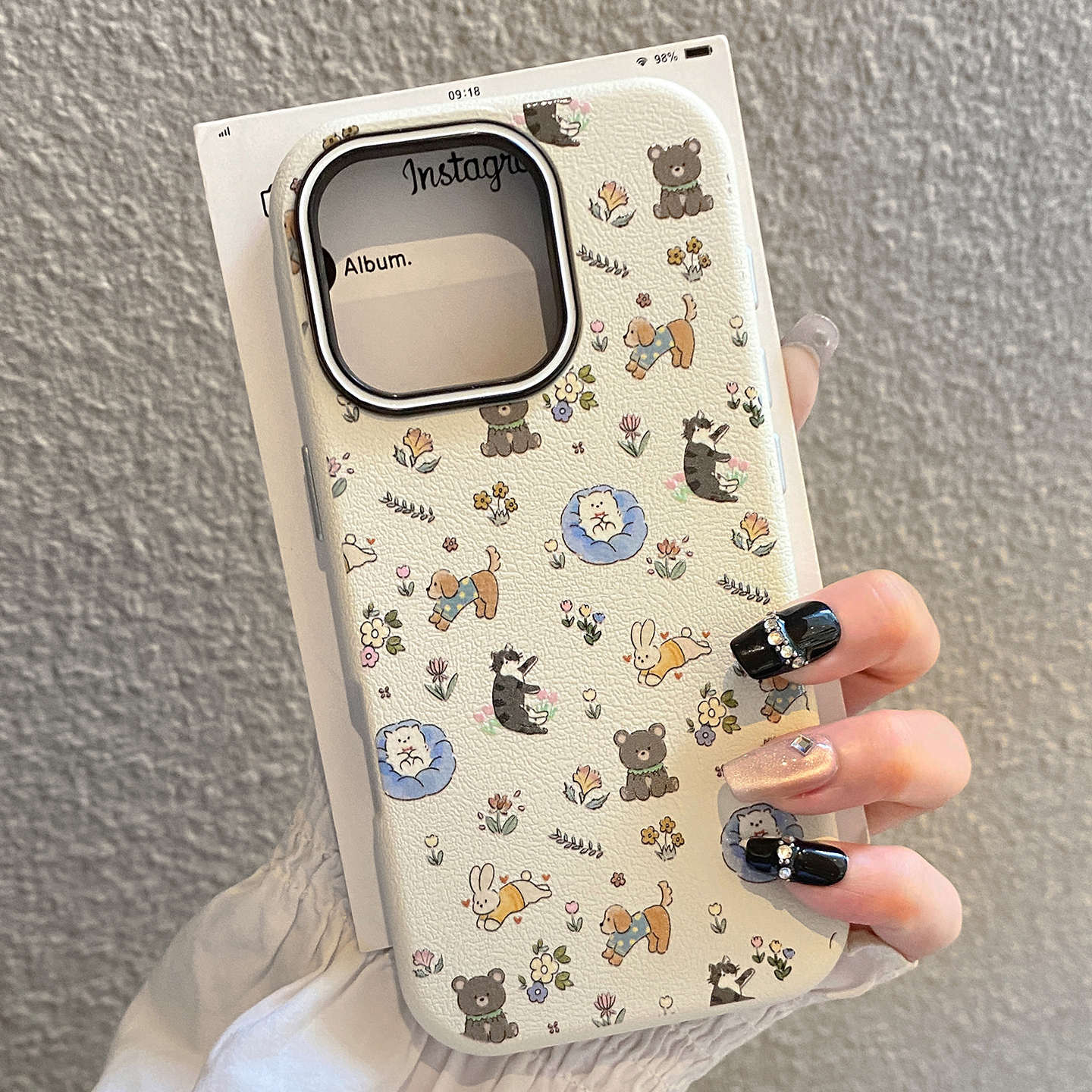 可爱卡通油画满屏小动物适用于iphone15promax手机壳苹果16保护套14皮纹13全包新款小众17pro不撞款max手机套