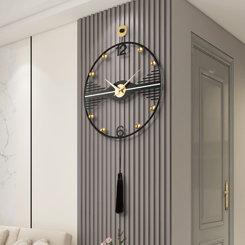 现代简约格栅装饰挂钟