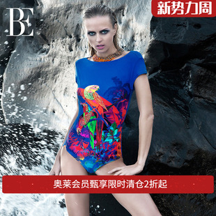 范德安QUEEN系列高端连体泳衣女遮肚显瘦温泉度假沙滩潜水运动