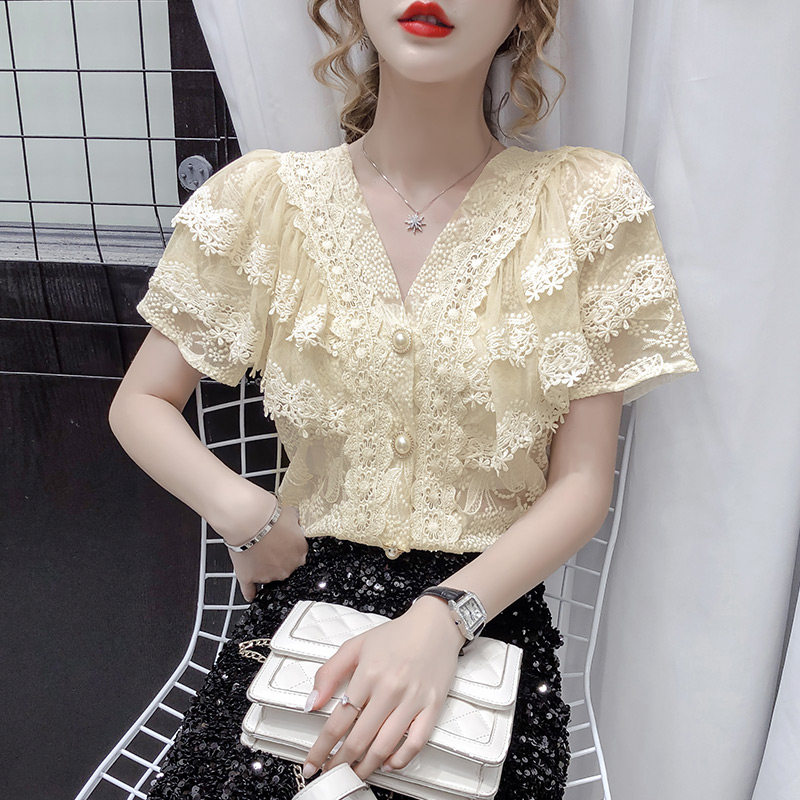 泡泡袖蕾丝雪纺衬衫女设计感小众2020夏季新款v领荷叶边短袖上衣