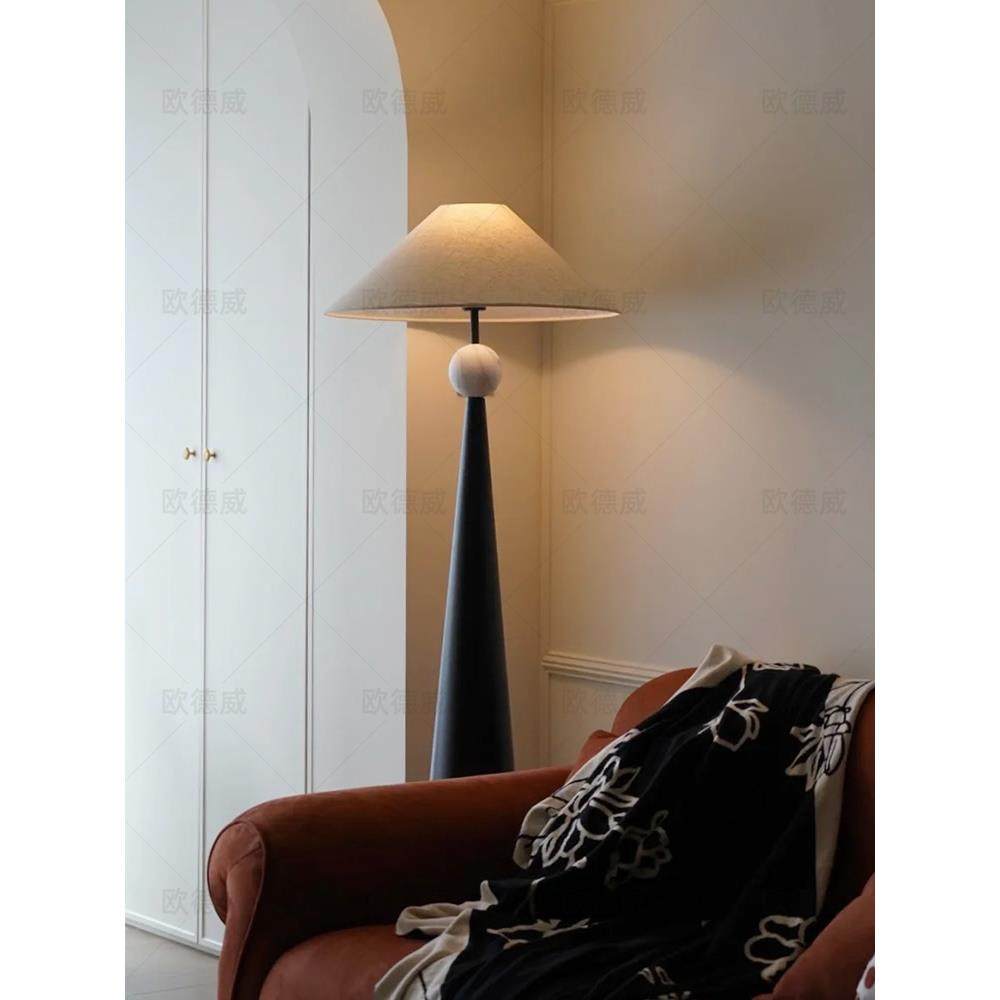 中古风客厅落地灯法式复古简约感卧室床头灯沙发旁立式氛围灯