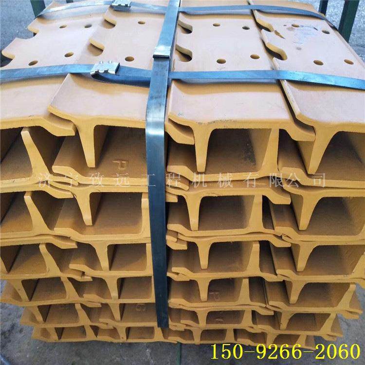 SD32链板山推移山柳工推土机四轮一带SD32推土机履带总成链板