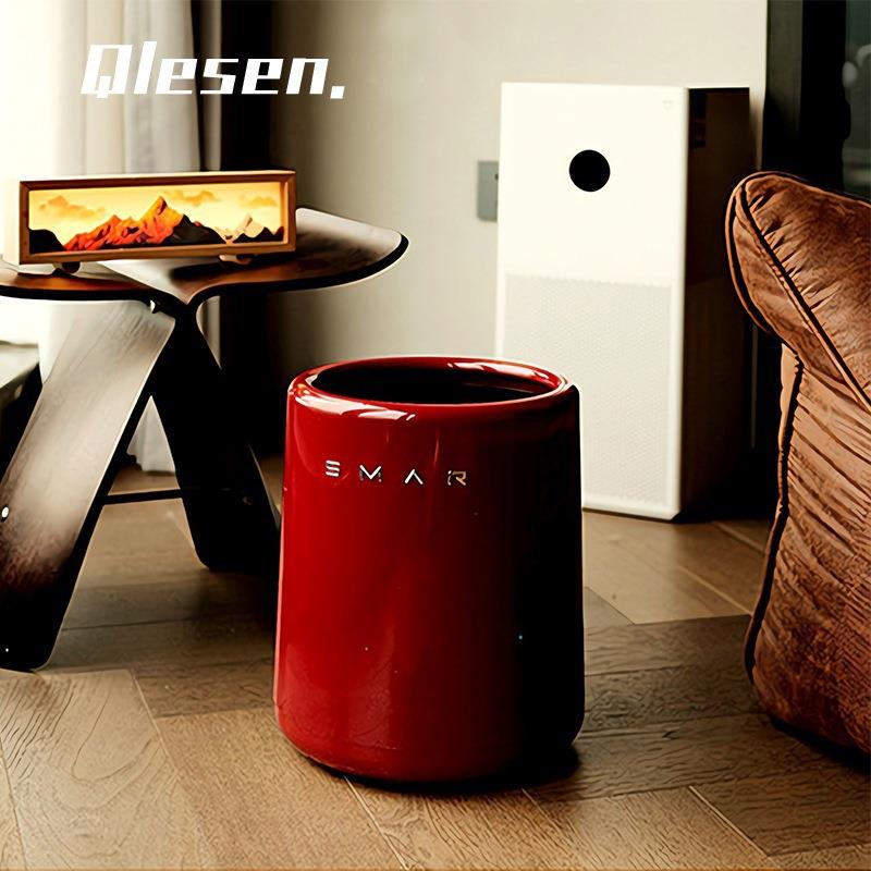 家用垃圾桶客厅2025新款轻奢高颜值厨房卫生间大容量不锈钢卫生桶