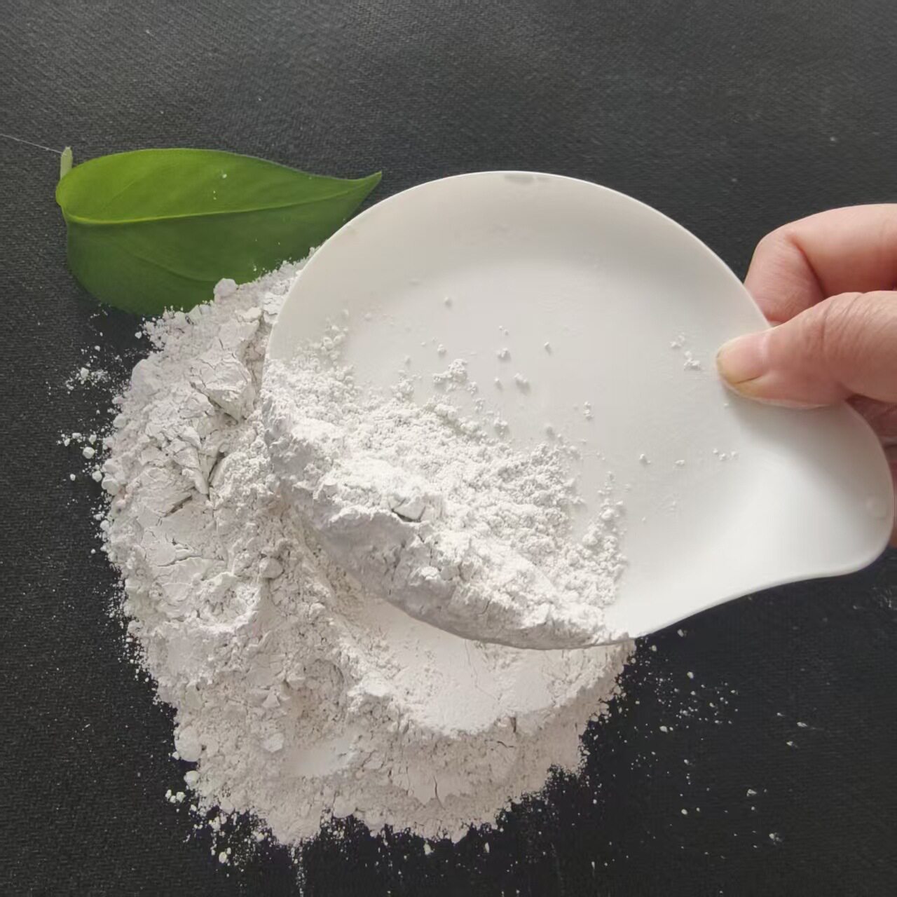 供应煅烧滑石粉塑料陶瓷填充滑石粉橡胶涂料改性4000目超细滑石粉