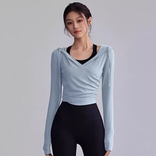 瑜伽服女秋冬新款连帽修身普拉提训练运动上衣健身服长袖