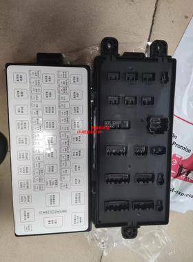 挖掘机配件 神钢SK200-8 保险丝盒 YN73E1023P2