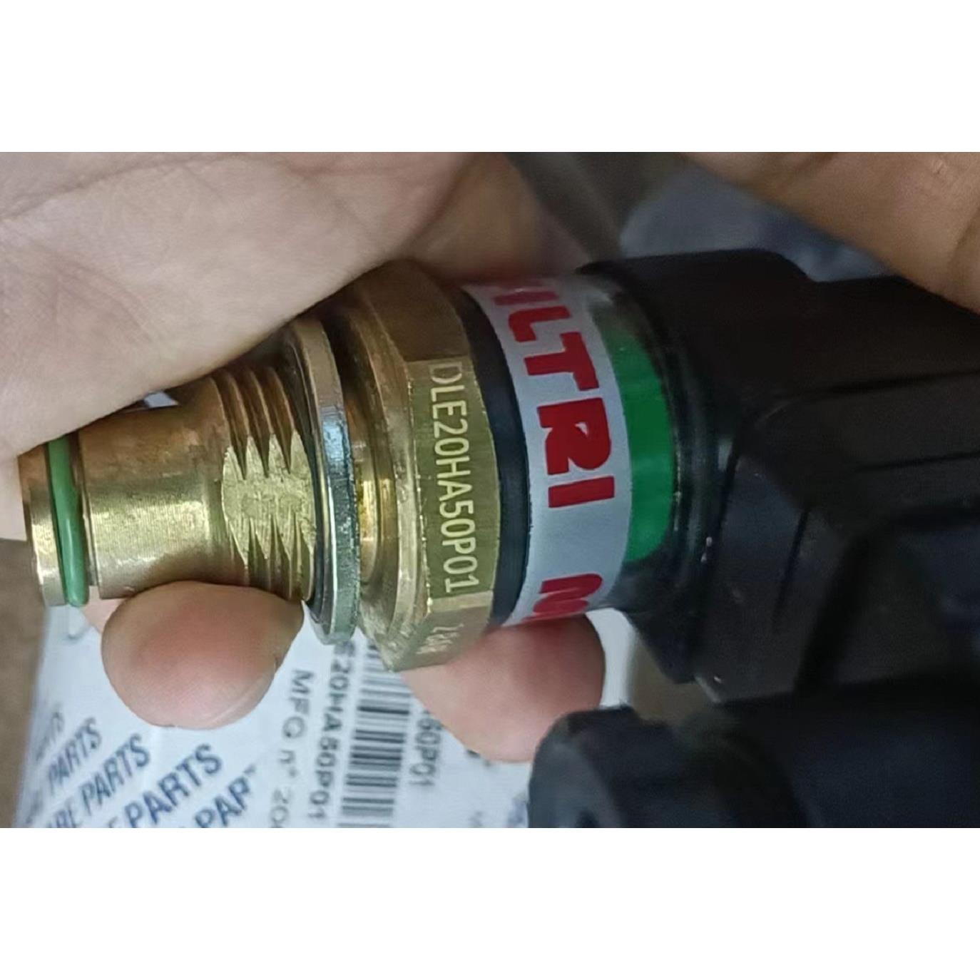 MP FILTRI发讯器E7-5bar DLE50HA50P01部分现货MP翡翠滤芯