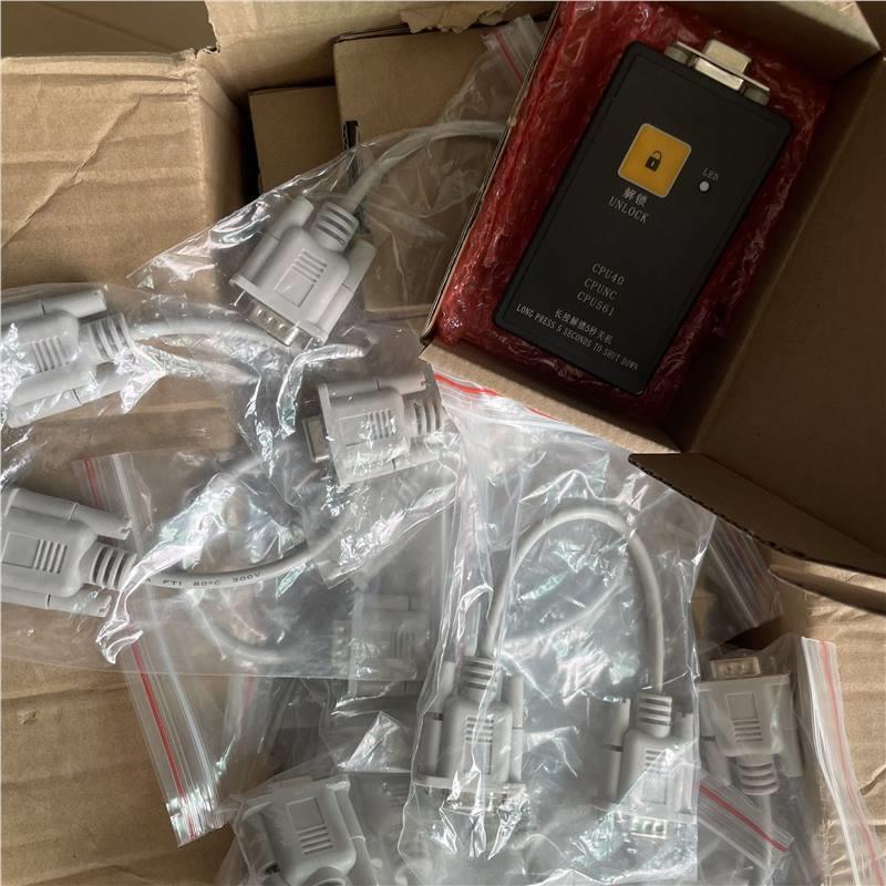 巨人通力电梯配件 通力解码器 解密器 不限次数 服务器 561操作器