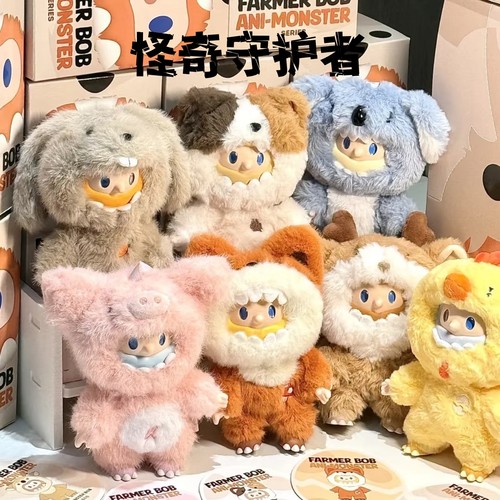 怪奇守护者FARMER-BOB搪胶手办