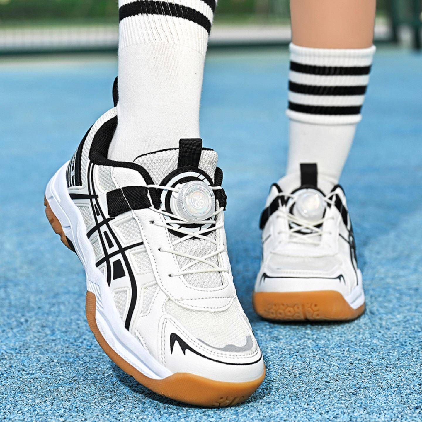 儿童打乒乓球鞋免系带室内女孩旋转纽扣小学生版专业乒乓球运动训