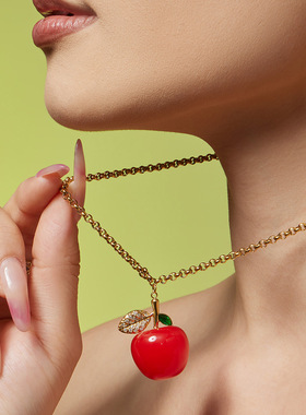 不锈钢树脂樱桃吊坠项链镶嵌闪耀