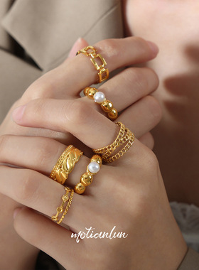 欧美时尚小众饰品米珠拼接设计感镶嵌淡水珍珠高级感钛钢镀金戒指