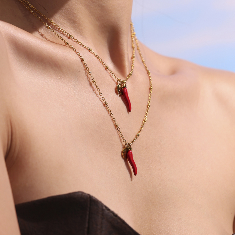 摩天轮不锈钢四叶草红色滴油辣椒