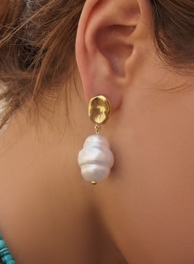 海螺造型仿珍珠耳环不锈钢镀金耳