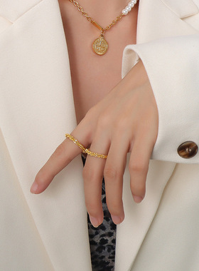 法式choker流行夸张波光粼粼设计