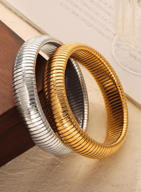 时尚通勤简约个性弹簧饰品女几何