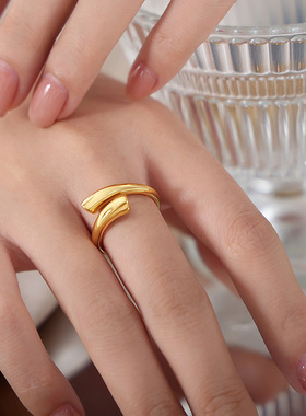 韩系休闲小清新时尚几何光面素圈开口设计感简约百搭钛钢镀金戒指