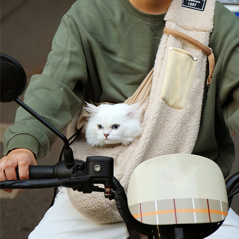 宠物外出包猫便携胸前背