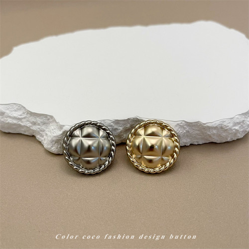 Colorcoco小香风哑光菱形格纽扣