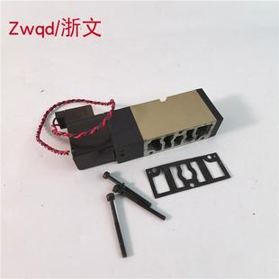 DC24V换向阀印刷机配件 电磁阀4KB319 CKD AC220V