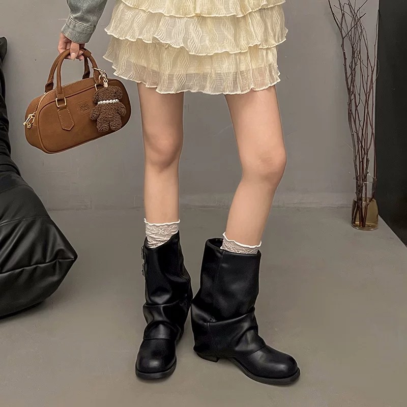春季新款机车黑色粗跟堆堆短靴女