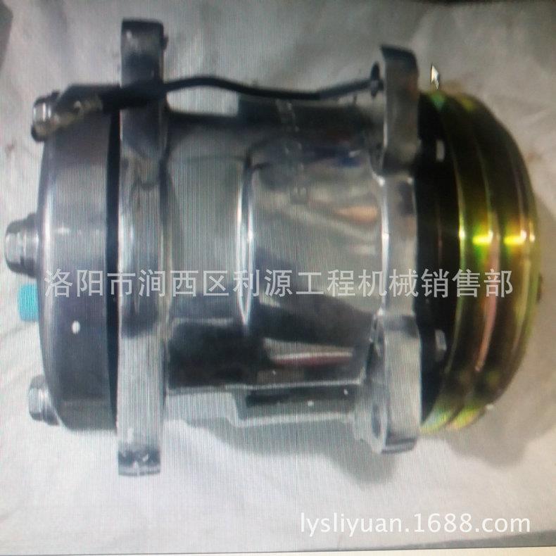 驾驶室空调压缩机 LX904东方红YTO拖拉机配件 空调压缩机 农机配