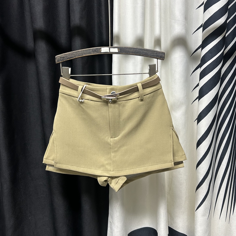 卡其色气质包臀西装半身短裤裙女