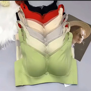 秀脉6670中薄B杯光面无痕无侧骨亲亲棉柔软内衣女聚拢文胸四排扣