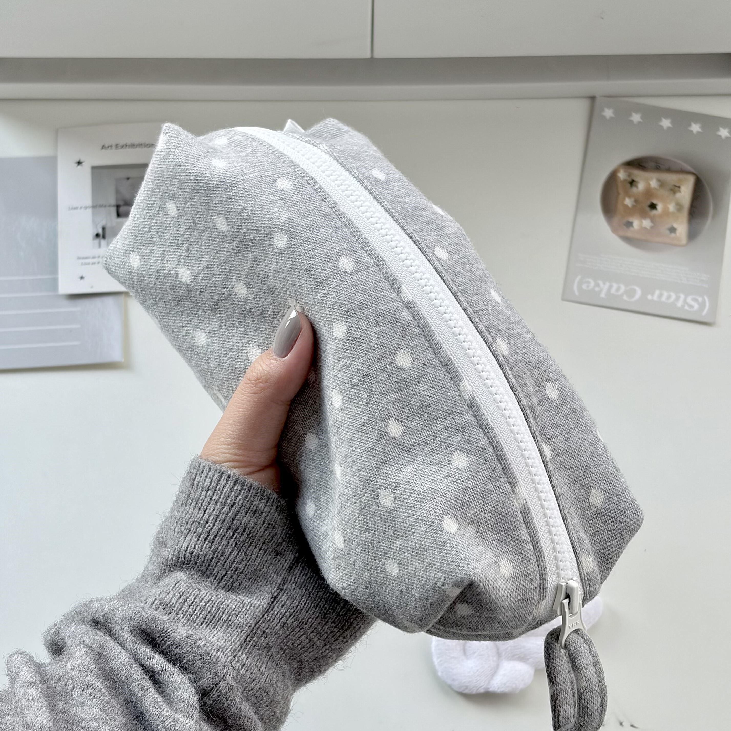 韩系ins风灰色系波点笔袋超软乎便携学生高颜值大容量文具收纳袋