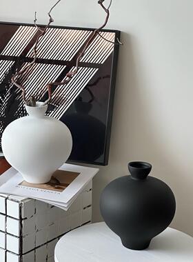 黑色陶瓷花瓶桌面插花摆
