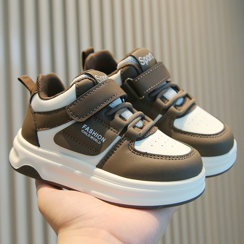 新款冬季男宝宝女运动鞋2一3-6岁男童秋冬季厚款儿童百搭软底鞋子