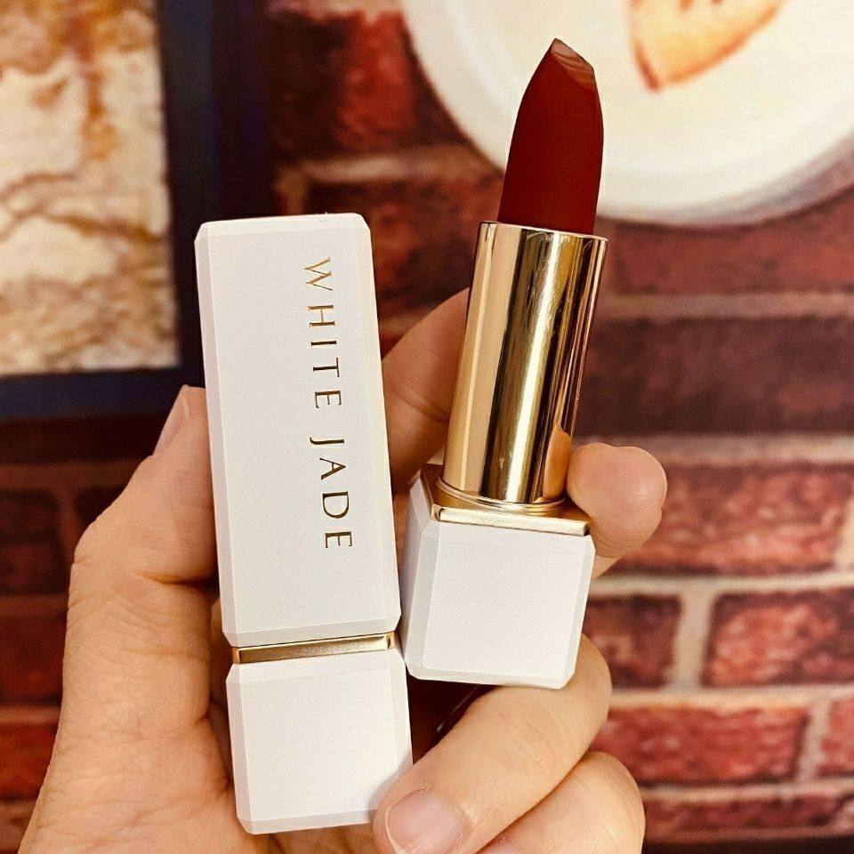 李佳琦推荐伊维斯口红滋润白玉柔润口红不易沾杯不易掉色持久哑光