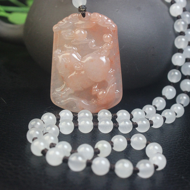 正品桂林鸡血玉贵妃料属猪十二生肖吊坠项链粉色纯天然玉石带证书