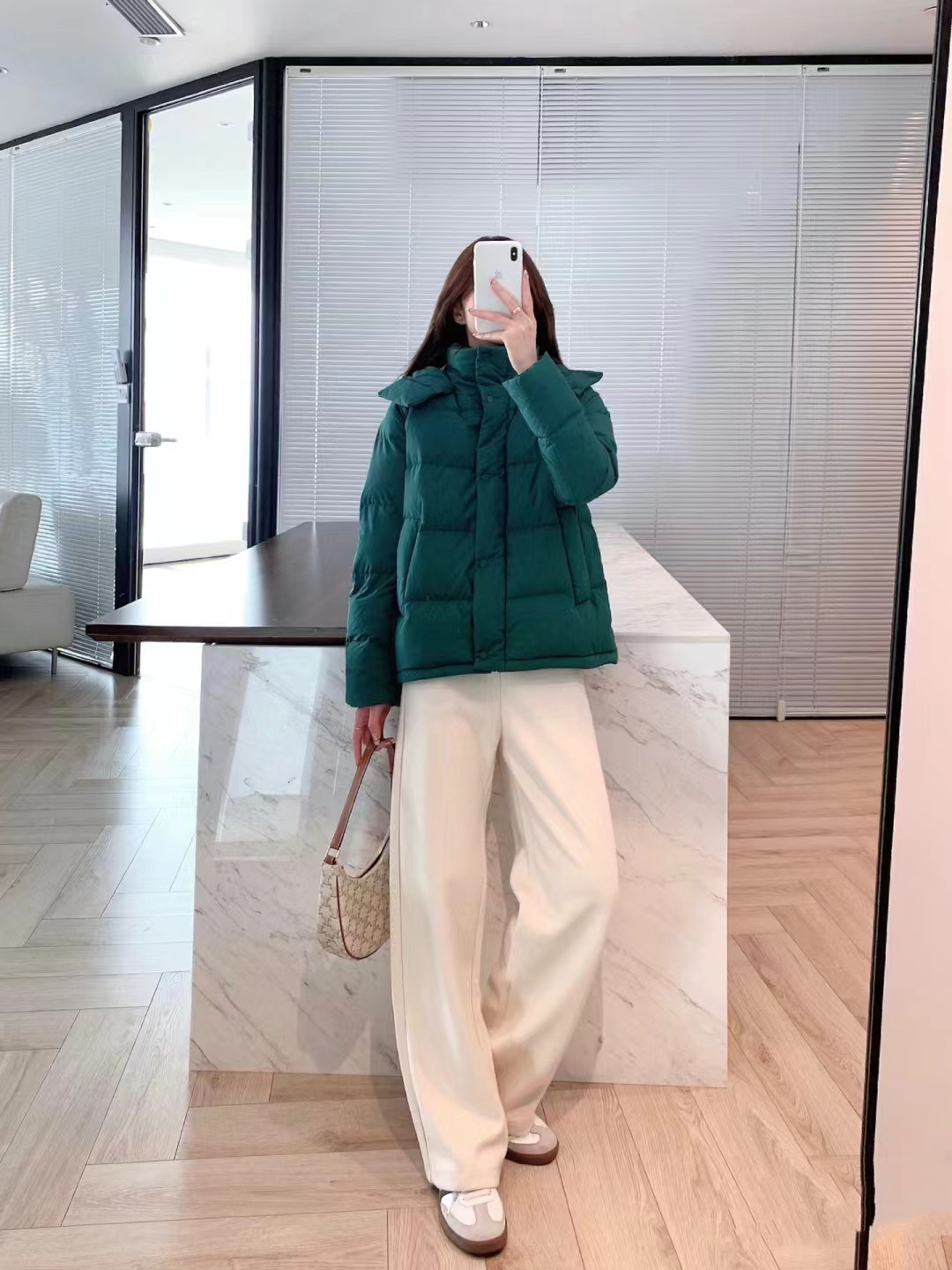 町蜜乐·Lu家~代沟1600+！高端白鹅绒羽绒服加厚保暖泡芙外套7041