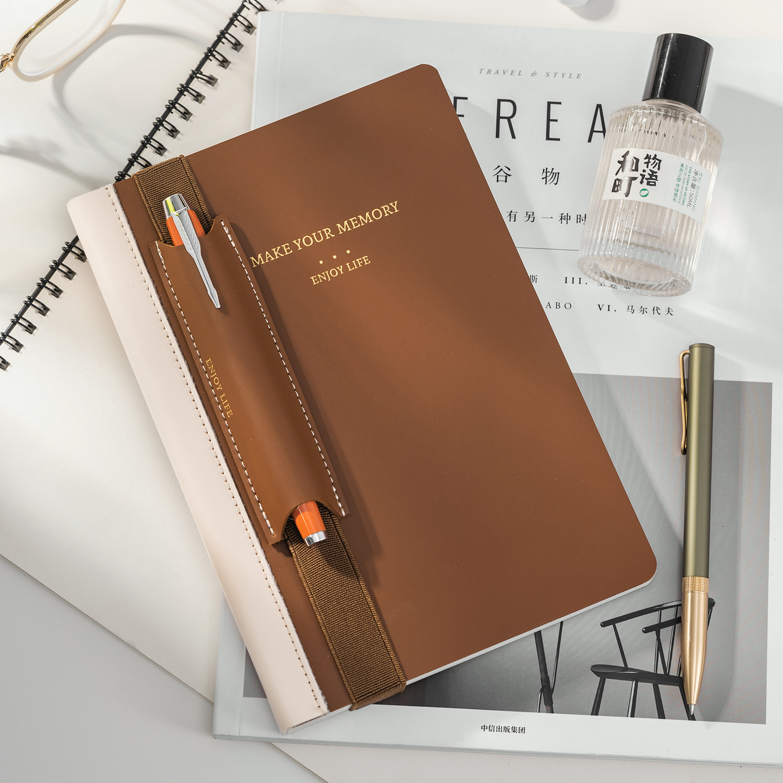고가수첩 선물박스세트 펜삽입 비즈니스 고급스트랩 다이어리 부드러운 가죽 A5 메모장 스승의날 선물 심플한 문예 휴대용 사무실 회의록 대학원 입시 필기장