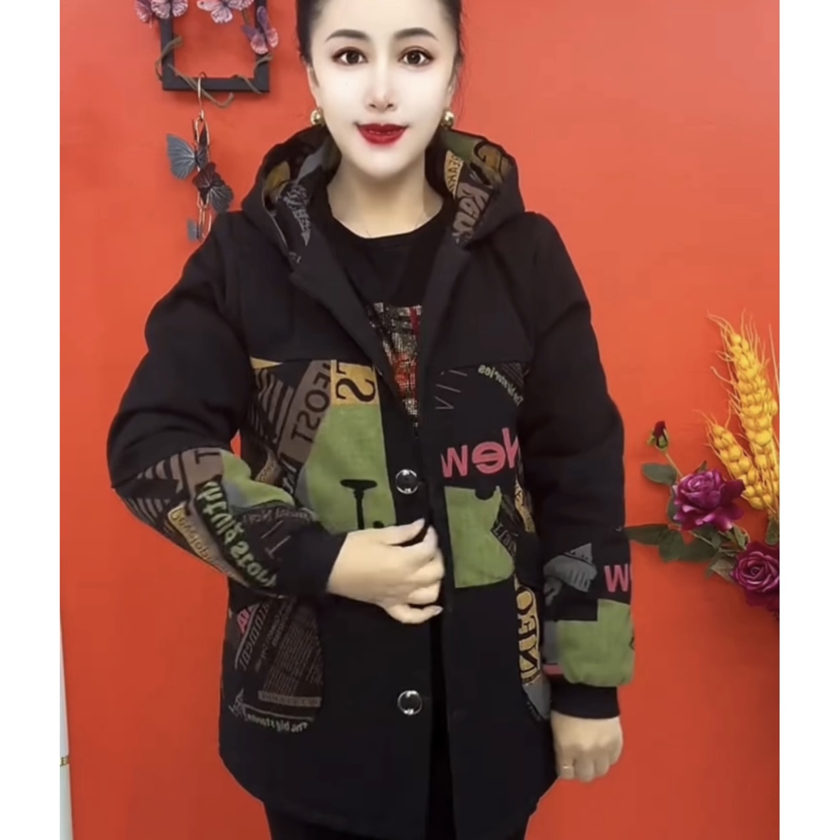 秋冬连帽加绒保暖花色外套棉服女