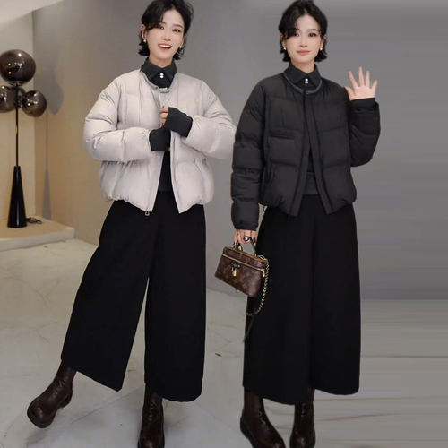 圆领白羽绒服外套+毛呢八分裤