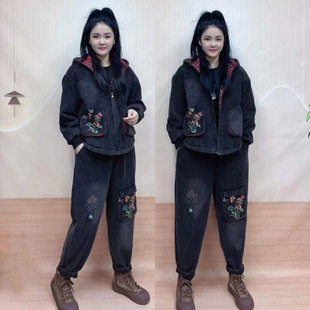 套装 加棉连帽刺绣牛仔外套两件套复古洋气显瘦加绒老爹裤 新款 冬季