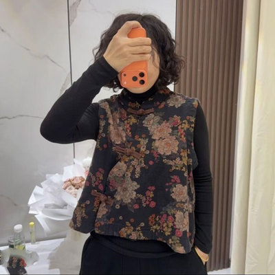 春季中国风花卉印花偏襟马甲女款