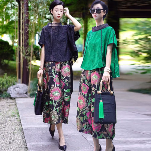 大码宽松上衣+阔腿花裤两件套