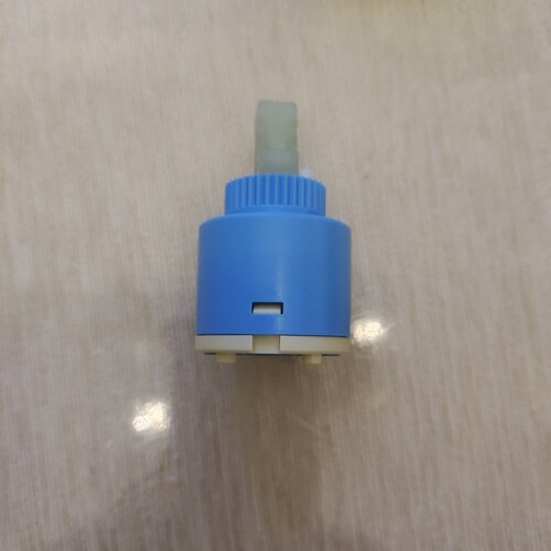 陶瓷防漏水面盆冷热水配件厨房水龙头混水阀通用型密封维修35/40